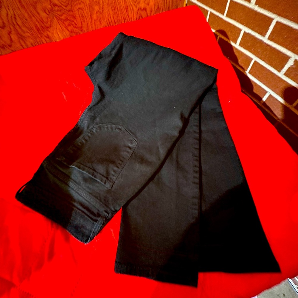 Black Jeans